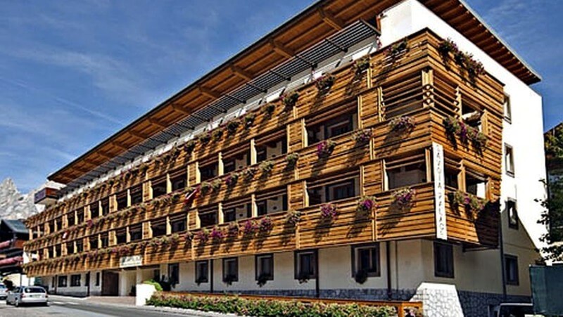 hotel-Radisson-Savoia_Palace-Cortina_dAmpezzo
